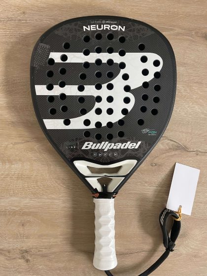 Bullpadel Neuron