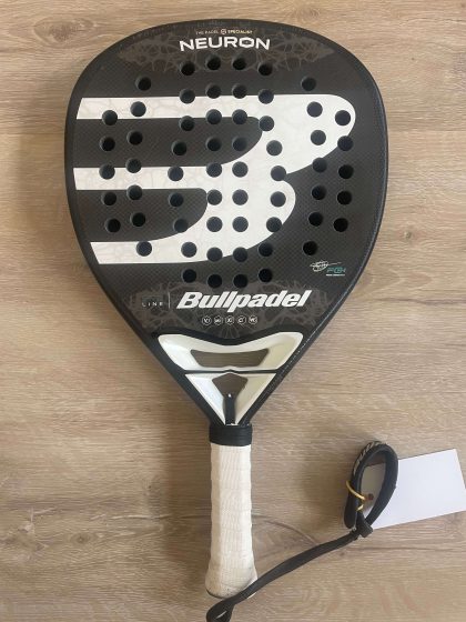 Bullpadel Neuron