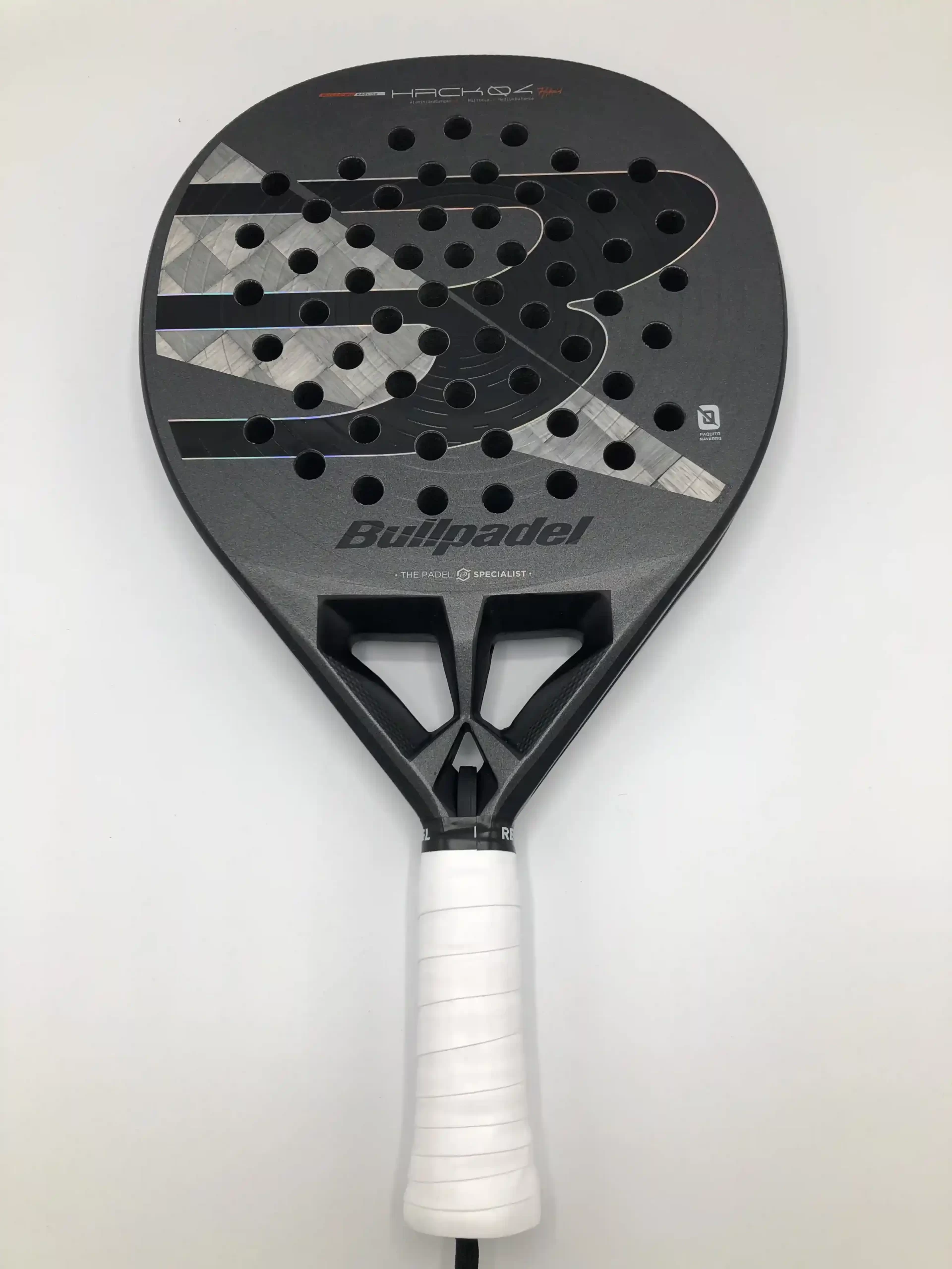 Bullpadel Hack 04 Hybrid 2026