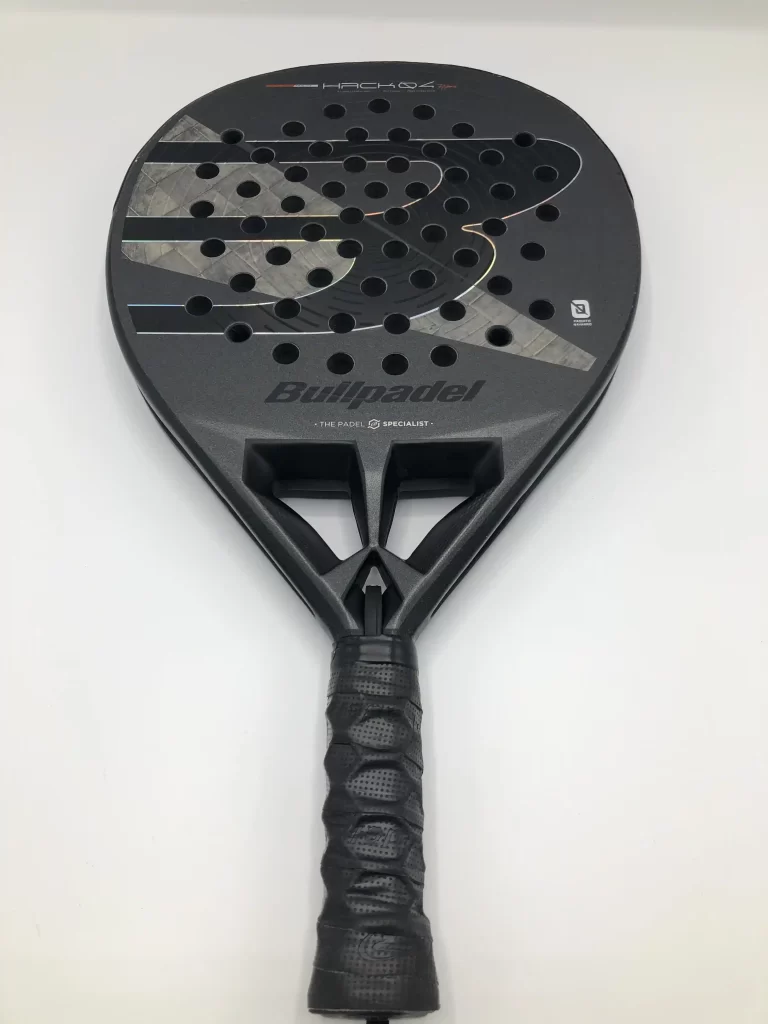 Bullpadel Hack 04 Hybrid 2026